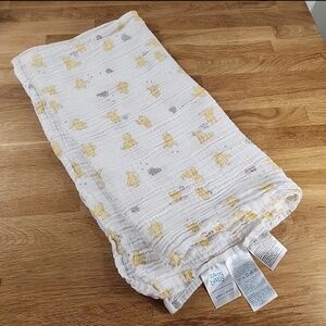 Disney Aden + Anais Winnie the Pooh Baby Muslin Blanket Bees Honey Swaddle 40"